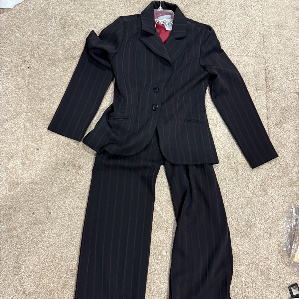 Breaking loose juniors Black Pinstripe Suit  y2k